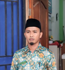 Baca sambutan Kepala Madrasah
